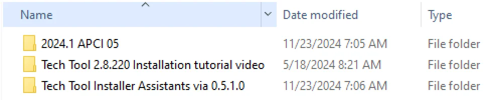 The main folders of the Volvo Tech Tool 2.8.220 package, showing the 2024.1 APCI database and the installer assistants.