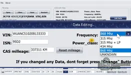 Process of extracting an ISN code from a DME dump with the CAS2 2K79X Editor utility for BMW module synchronization.